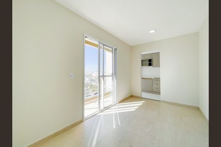 Sala de apartamento à venda com 2 quartos, 47m² em Quitaúna, Osasco