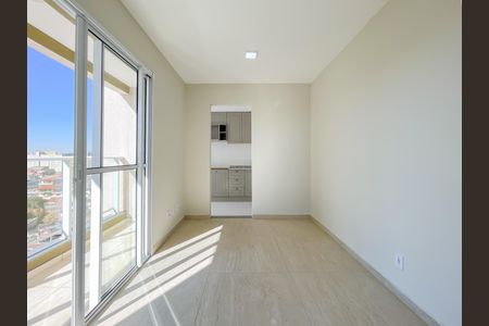 Sala de apartamento à venda com 2 quartos, 47m² em Quitaúna, Osasco