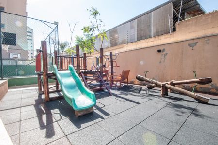 Apartamento à venda com 49m², 2 quartos e 1 vagaÁrea comum - Playground