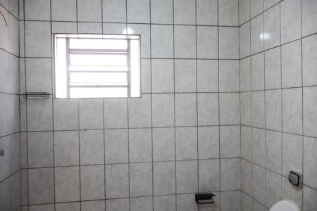 Banheiro de casa para alugar com 1 quarto, 100m² em Jardim Imperador (zona Leste), São Paulo