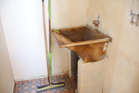 Casa para alugar com 100m², 1 quarto e sem vagaÁrea de Serviço