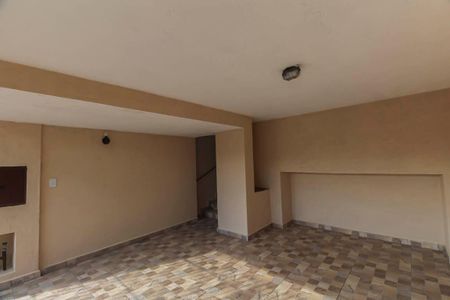 Casa para alugar com 148m², 3 quartos e 1 vaga Casa para alugar com 148m², 3 quartos e 1 vagaGaragem