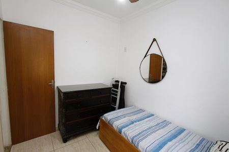 Apartamento à venda com 76m², 3 quartos e 1 vagaQuarto 2