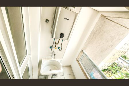 Apartamento para alugar com 65m², 2 quartos e 1 vagaÁrea de Serviço