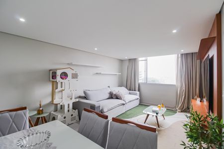 Sala de apartamento à venda com 3 quartos, 82m² em Santo Amaro, São Paulo
