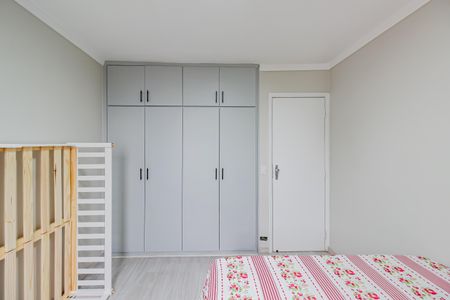 Apartamento à venda com 82m², 3 quartos e 1 vagaQuarto 2