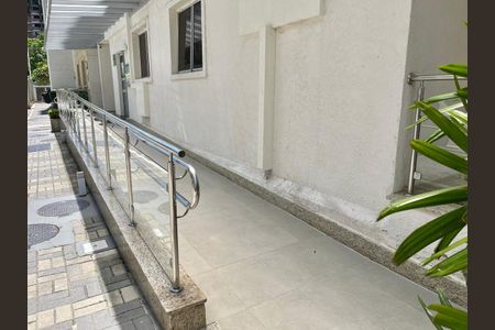 Apartamento para alugar com 52m², 2 quartos e 1 vagaÁrea comum