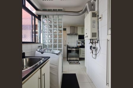 Apartamento à venda com 260m², 4 quartos e 2 vagasCozinha