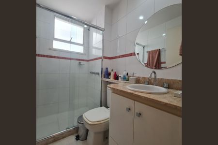 Apartamento à venda com 260m², 4 quartos e 2 vagasBanheiro