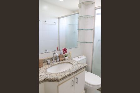 Apartamento para alugar com 70m², 2 quartos e 1 vagaBanheiro da Suíte 2