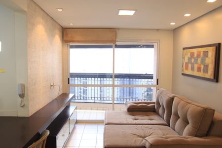 Apartamento para alugar com 70m², 2 quartos e 1 vagaSala