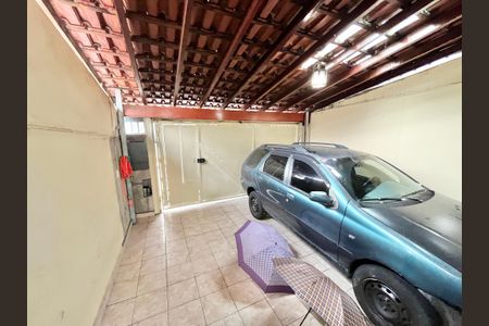 Casa à venda com 99m², 3 quartos e 2 vagasGaragem
