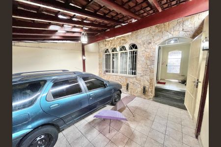 Casa à venda com 99m², 3 quartos e 2 vagasGaragem