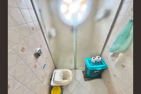 Casa à venda com 99m², 3 quartos e 2 vagasBanheiro