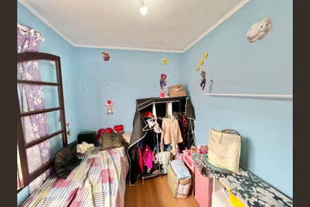 Casa à venda com 99m², 3 quartos e 2 vagasQuarto 2