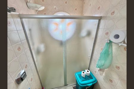 Casa à venda com 99m², 3 quartos e 2 vagasBanheiro