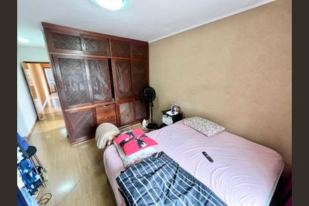 Casa à venda com 99m², 3 quartos e 2 vagasQuarto Suíte