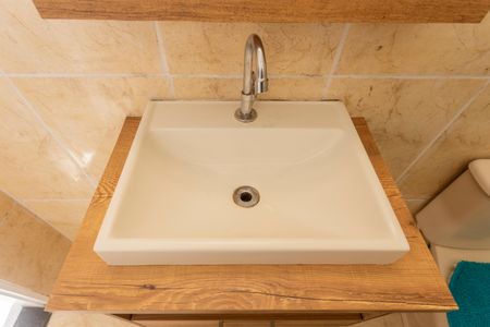 Casa para alugar com 123m², 4 quartos e 2 vagasBanheiro 2