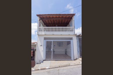 Casa para alugar com 123m², 4 quartos e 2 vagasFachada