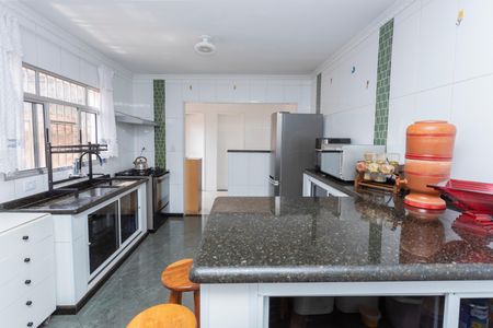 Casa para alugar com 123m², 4 quartos e 2 vagasCozinha