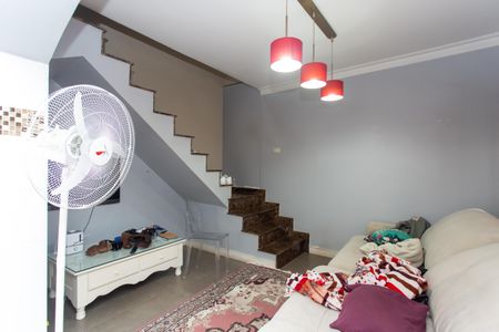 Sala de casa à venda com 3 quartos, 300m² em Cidade Antônio Estêvão de Carvalho, São Paulo