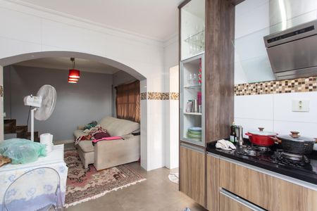 Casa à venda com 300m², 3 quartos e 2 vagas Casa à venda com 300m², 3 quartos e 2 vagasCozinha