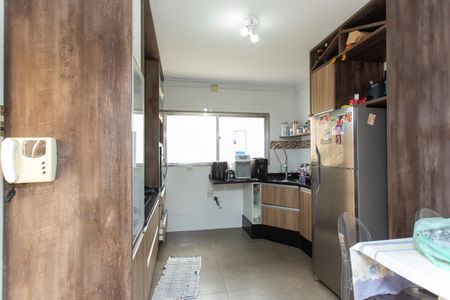 Casa à venda com 300m², 3 quartos e 2 vagas Casa à venda com 300m², 3 quartos e 2 vagasCozinha