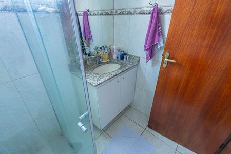 Apartamento à venda com 60m², 2 quartos e 1 vagabanheiro