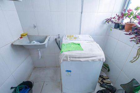 Apartamento à venda com 60m², 2 quartos e 1 vagaarea de serviço