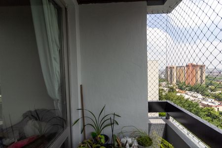 Varanda de apartamento à venda com 3 quartos, 77m² em Vila Sofia, São Paulo