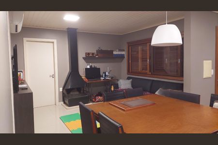 Sala de casa à venda com 1 quarto, 50m² em São José, Canoas