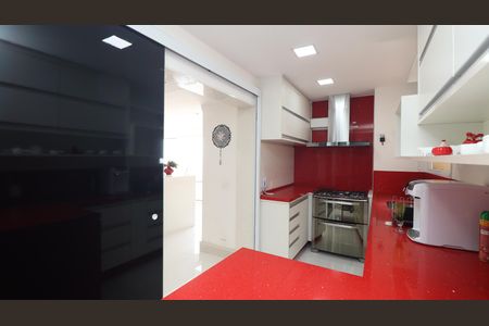 Apartamento à venda com 388m², 4 quartos e 4 vagas Apartamento à venda com 388m², 4 quartos e 4 vagasCozinha