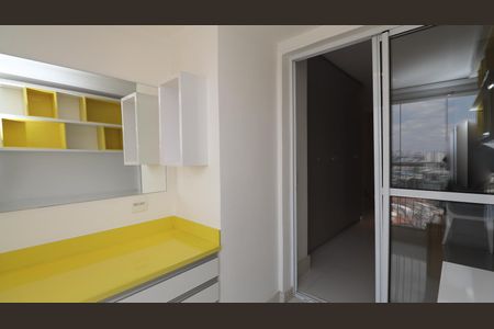 Apartamento à venda com 388m², 4 quartos e 4 vagas Apartamento à venda com 388m², 4 quartos e 4 vagasEscritório