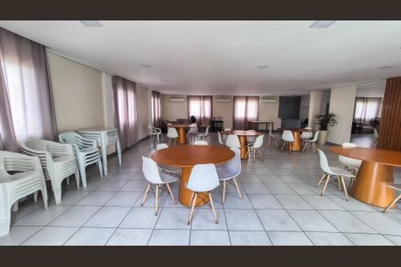 Apartamento à venda com 55m², 2 quartos e sem vagaÁrea comum Salão de festas 