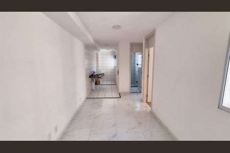 Sala de apartamento à venda com 2 quartos, 55m² em Bonsucesso, Rio de Janeiro