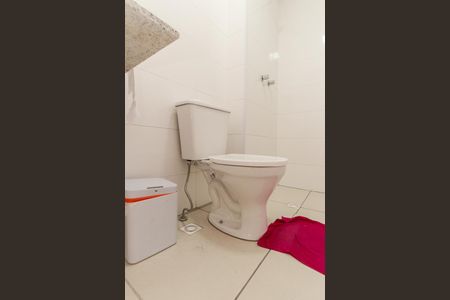 Apartamento para alugar com 41m², 2 quartos e sem vagaBanheiro