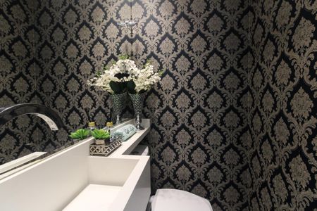 Apartamento à venda com 154m², 3 quartos e 4 vagas Apartamento à venda com 154m², 3 quartos e 4 vagasLavabo