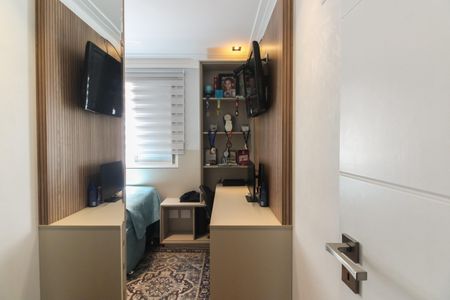 Apartamento à venda com 154m², 3 quartos e 4 vagas Apartamento à venda com 154m², 3 quartos e 4 vagasQuarto 2