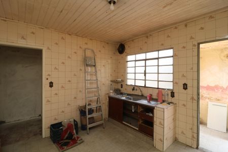 Cozinha de casa para alugar com 2 quartos, 50m² em Parque Sao Rafael, São Paulo