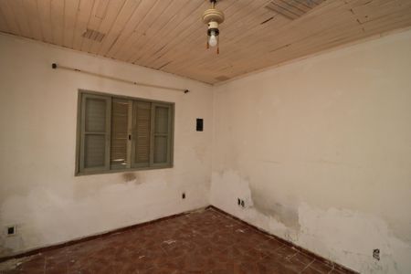 Sala/Quarto de casa para alugar com 2 quartos, 50m² em Parque Sao Rafael, São Paulo