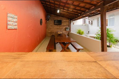 Casa à venda com 284m², 4 quartos e 4 vagasÁrea gourmet