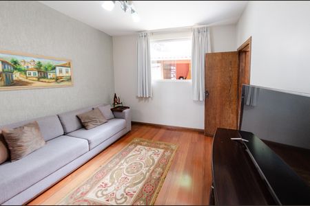 Casa à venda com 284m², 4 quartos e 4 vagasQuarto 3