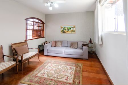 Casa à venda com 284m², 4 quartos e 4 vagasQuarto 3