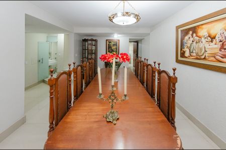 Casa à venda com 284m², 4 quartos e 4 vagasSala 2