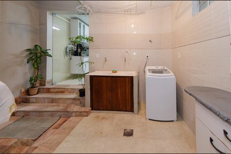 Casa à venda com 284m², 4 quartos e 4 vagasÁrea de serviço