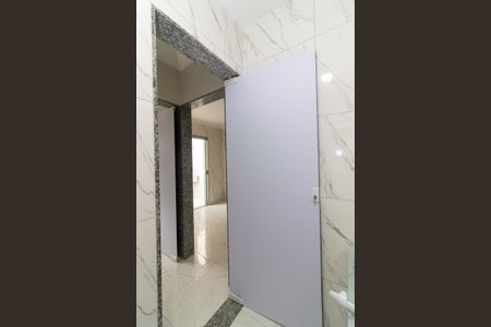 Apartamento para alugar com 65m², 2 quartos e sem vaga Apartamento para alugar com 65m², 2 quartos e sem vagaBanheiro