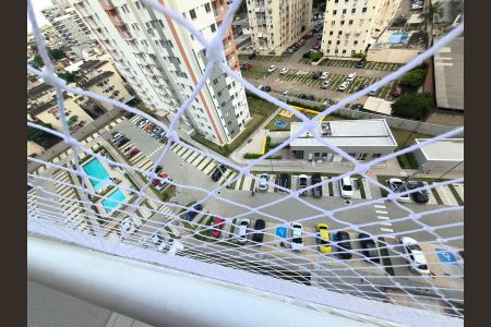 Vista do quarto de apartamento para alugar com 2 quartos, 50m² em Irajá, Rio de Janeiro