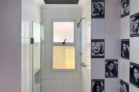 Apartamento à venda com 102m², 3 quartos e 2 vagasBanheiro Social