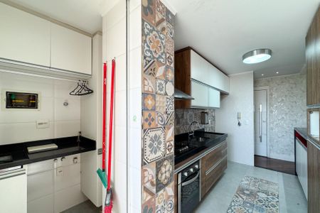 Apartamento à venda com 102m², 3 quartos e 2 vagasCozinha