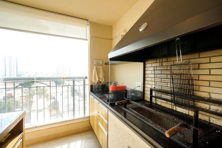 Apartamento à venda com 172m², 3 quartos e 3 vagasChurrasqueira